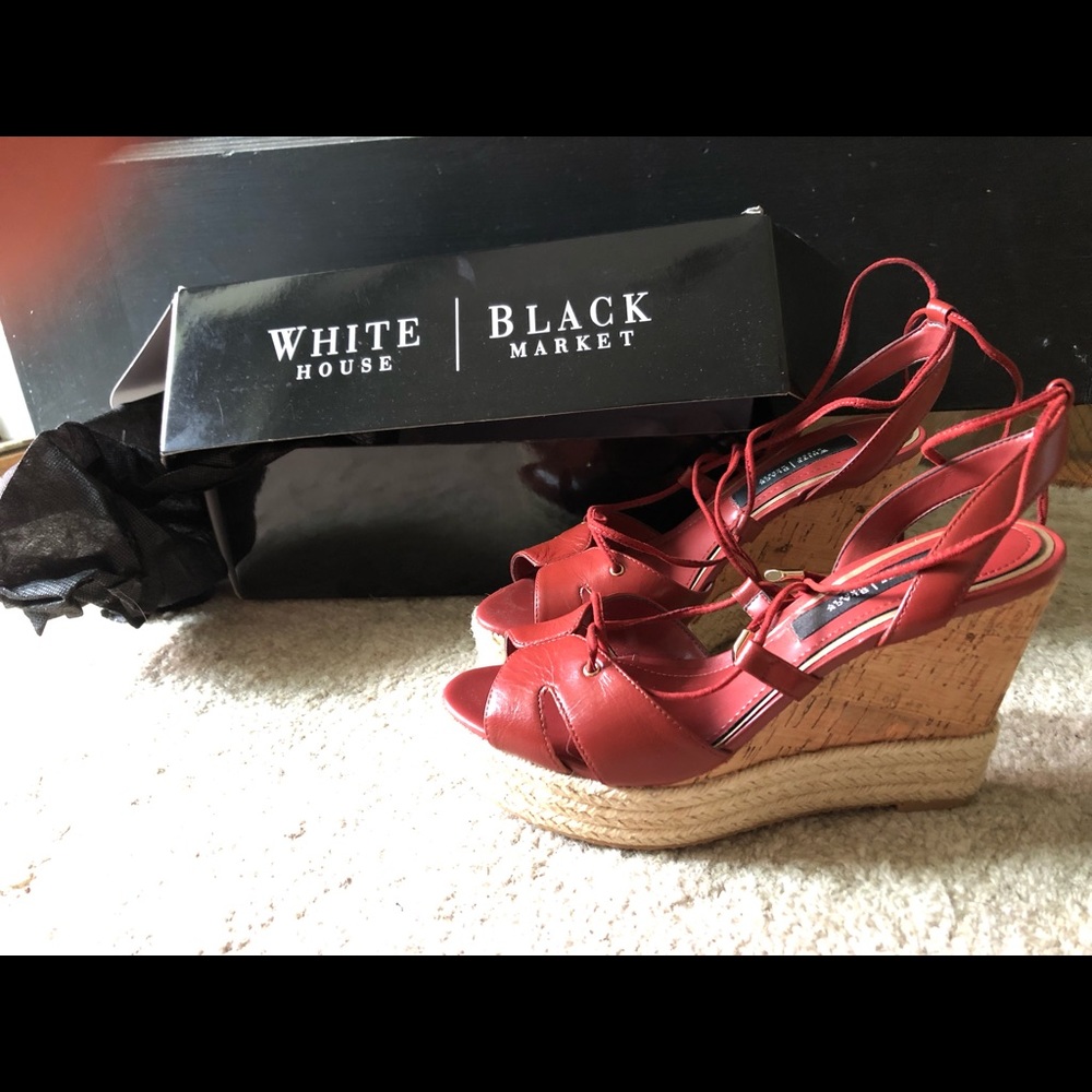 White House Black Market NEW wedge sandal